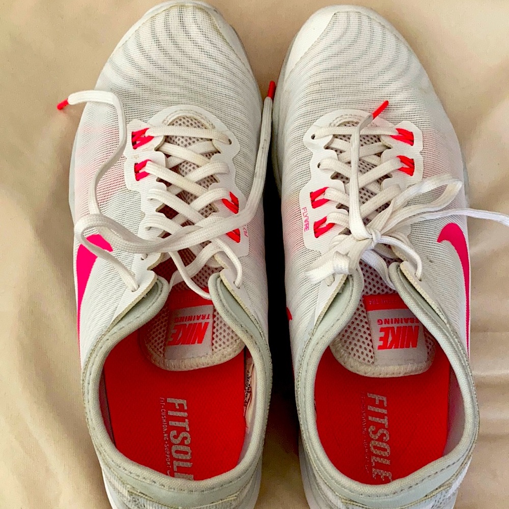 Nike